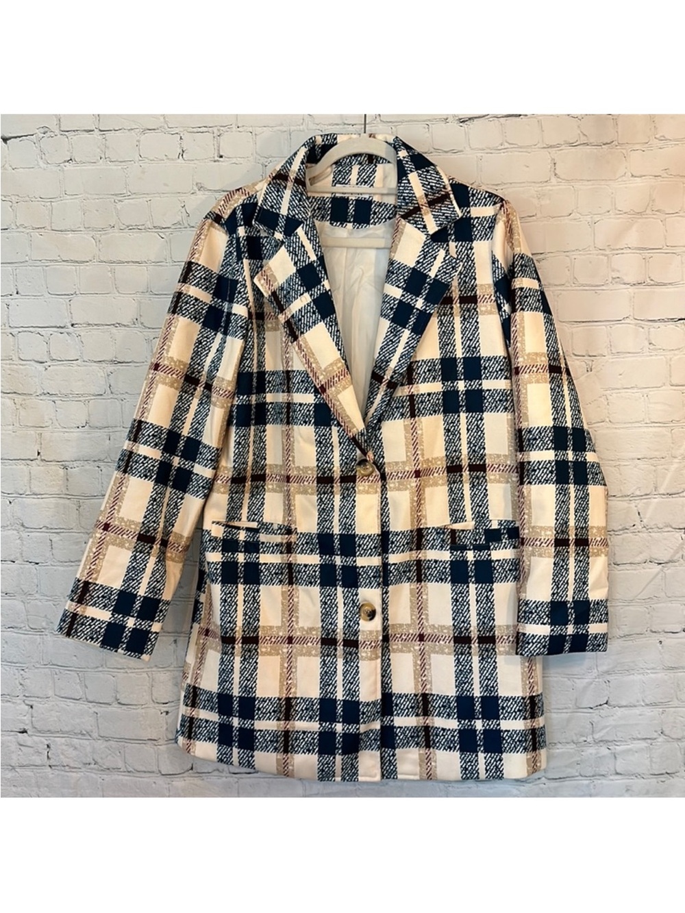 NWOT Cream & Navy Plaid Single-Breasted Blazer Jacket
